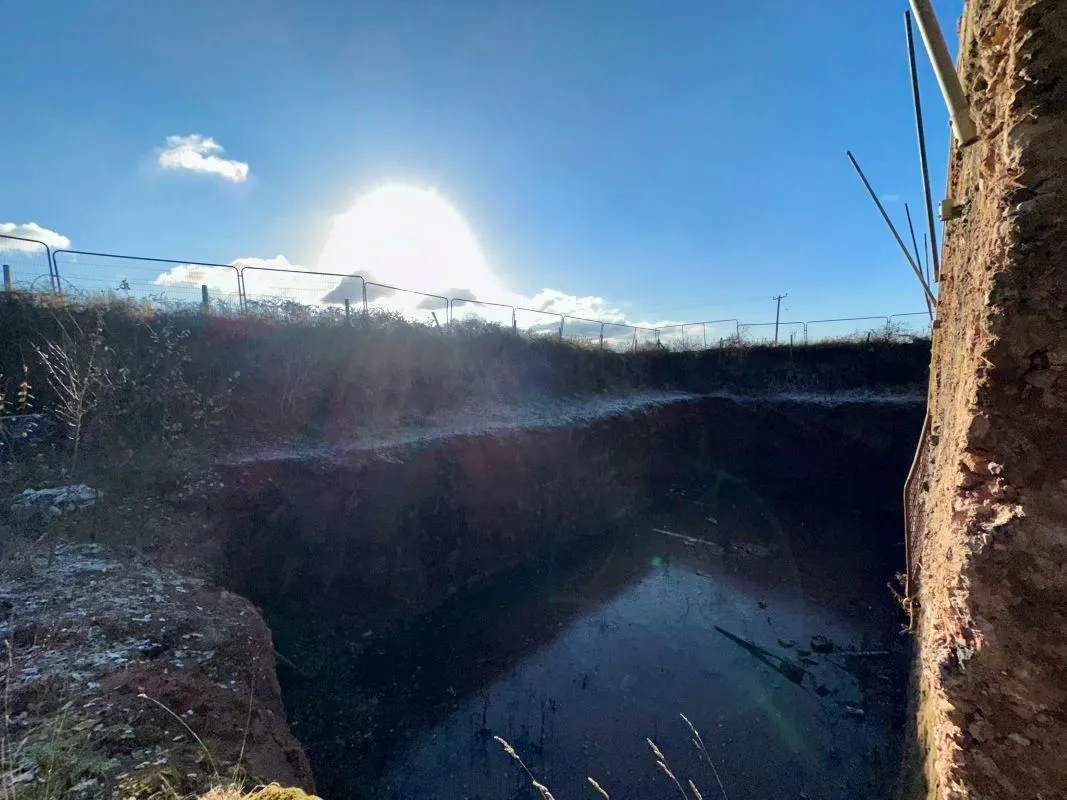 Ridley Reservoir, Merelake Road, Alsager, Staffordshire, ST7 1UF - Online Auctions