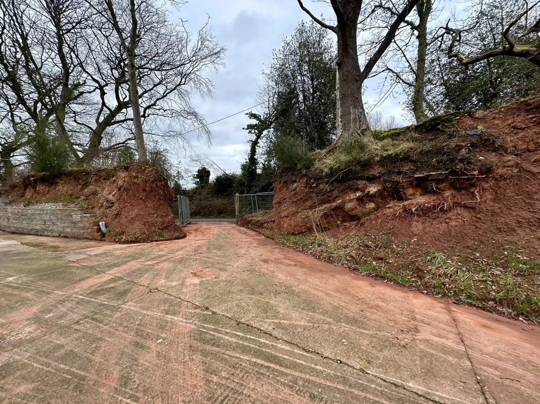 Ridley Reservoir, Merelake Road, Alsager, Staffordshire, ST7 1UF - Online Auctions