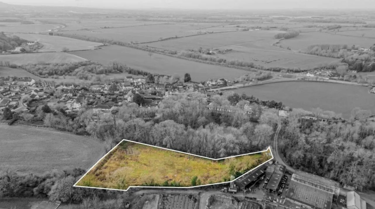 Barrack Lane, Newport, Shropshire, TF10 9ER - Online Auctions