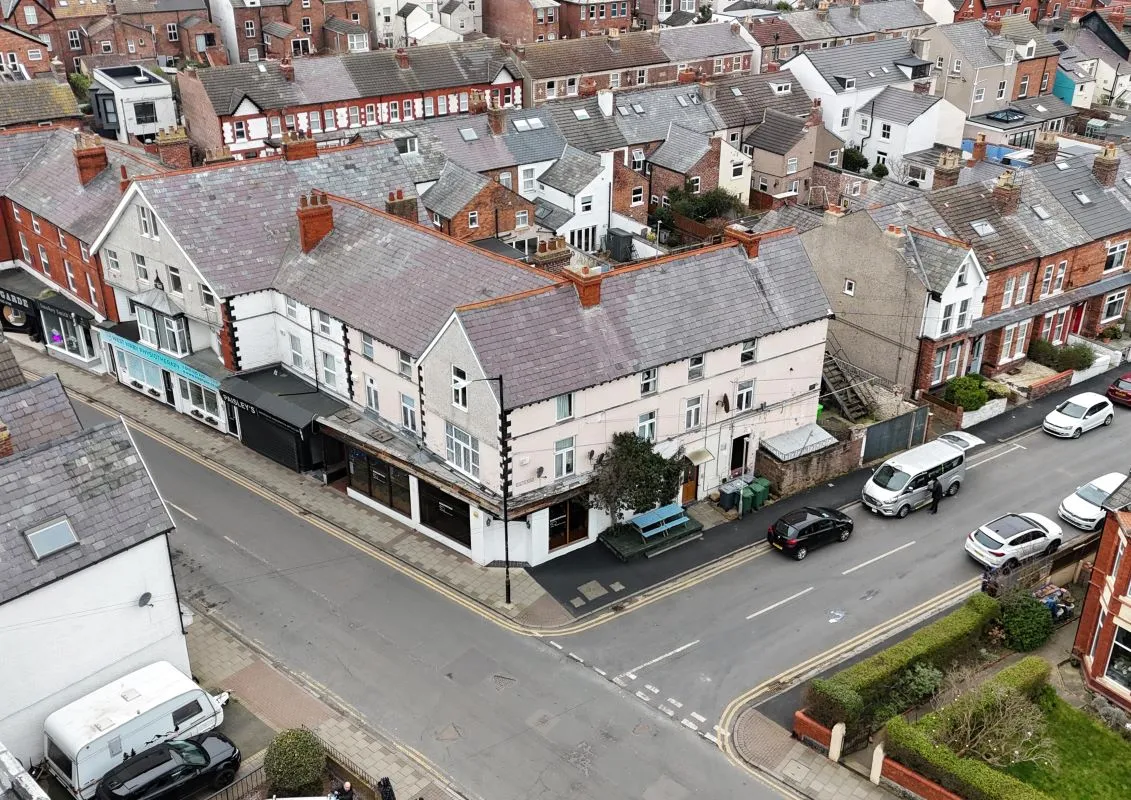 West Kirby, Wirral, Merseyside, CH48 0RB - Online Auctions