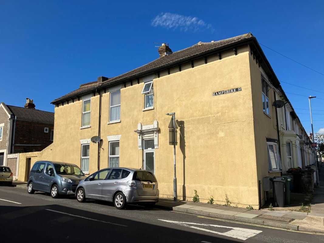 Ernest Road, Portsmouth, Hampshire, PO1 5RF - Online Auctions