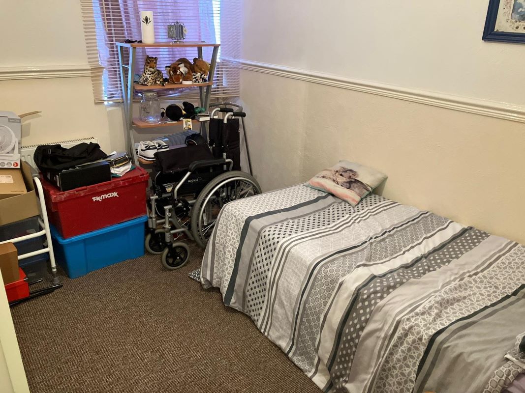 Ernest Road, Portsmouth, Hampshire, PO1 5RF - Online Auctions
