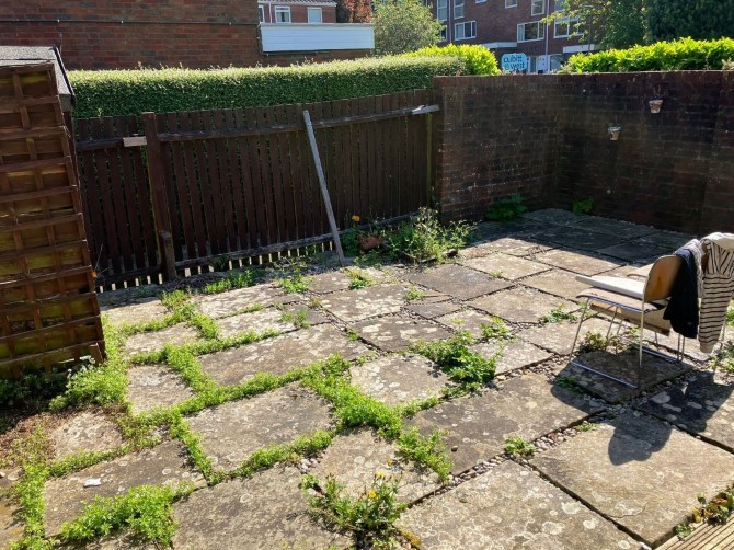 Property for Auction in Sussex & Hampshire - 45 Harrison Close, Reigate, Surrey