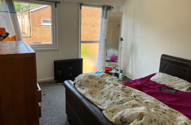 Property for Auction in Sussex & Hampshire - 45 Harrison Close, Reigate, Surrey