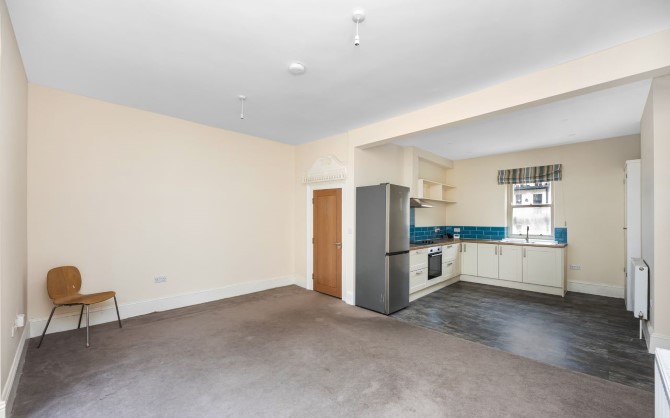 Property for Auction in Sussex & Hampshire - 12, Montpelier Road, Brighton
