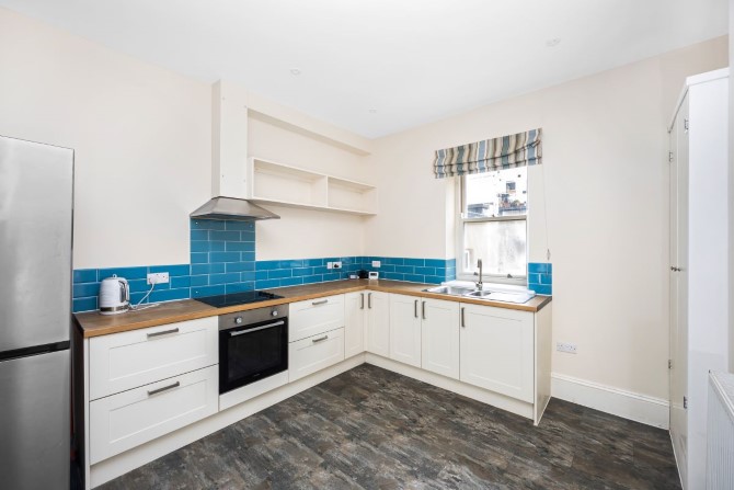 Property for Auction in Sussex & Hampshire - 12, Montpelier Road, Brighton