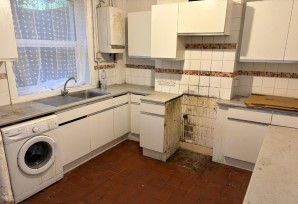 Property for Auction in Sussex & Hampshire - 26 St. Martins Place, Brighton