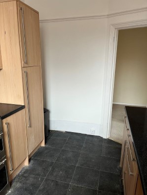 Property for Auction in Sussex & Hampshire - Flat 5, 32 St Johns Road, Eastbourne