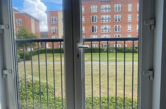 Property for Auction in Sussex & Hampshire - Flat 2, 32 Billys Copse, Havant, Hampshire