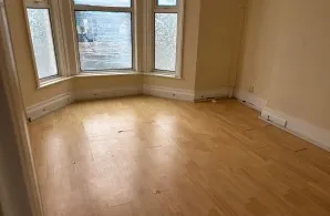 Property for Auction in Sussex & Hampshire - Flat 2 Linton House, 71 Langney Road, Eastbourne, East Sussex