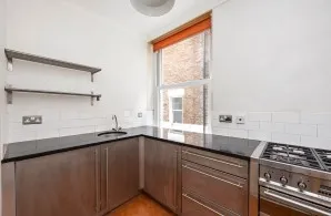 Property for Auction in Sussex & Hampshire - Flat 2, 16 Florence Road, Brighton, East Sussex