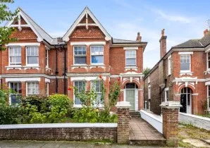 Property for Auction in Sussex & Hampshire - Flat 2, 16 Florence Road, Brighton, East Sussex