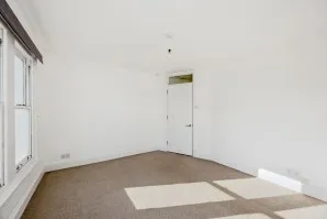 Property for Auction in Sussex & Hampshire - Flat 4, 82 Denmark Villas, Hove