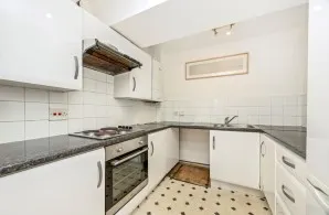 Property for Auction in Sussex & Hampshire - Flat 4, 82 Denmark Villas, Hove