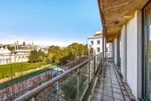 Property for Auction in Sussex & Hampshire - Flat 6 Glass Pavilion, 2 Princes Street, Brighton
