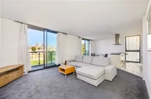 Property for Auction in Sussex & Hampshire - Flat 6 Glass Pavilion, 2 Princes Street, Brighton