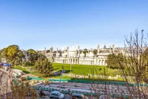 Property for Auction in Sussex & Hampshire - Flat 6 Glass Pavilion, 2 Princes Street, Brighton