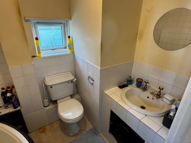 Property for Auction in Sussex & Hampshire - 25 Flamborough Close, Southampton