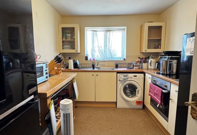 Property for Auction in Sussex & Hampshire - 25 Flamborough Close, Southampton