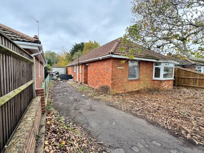 Property for Auction in Sussex & Hampshire - 32 Waltons Avenue, Holbury, Southampton, Hampshire