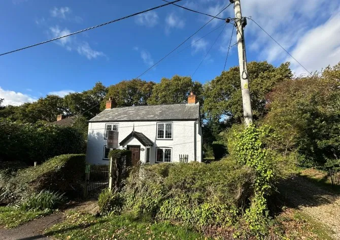 Property for Auction in Sussex & Hampshire - Evergreen Cottage, Cottagers Lane, Hordle, Lymington, Hampshire
