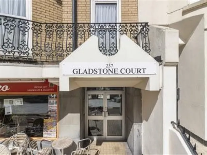 Property for Auction in Sussex & Hampshire - Flat 5 Gladstone Court, 237 Terminus Road, Eastbourne, East Sussex