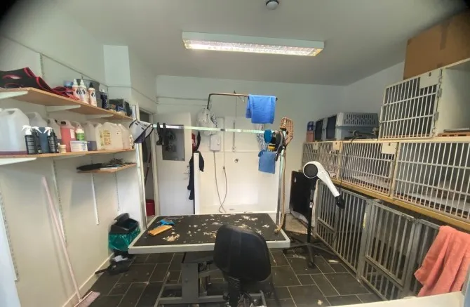 Property for Auction in Sussex & Hampshire - 7 New Broadway, Worthing, West Sussex