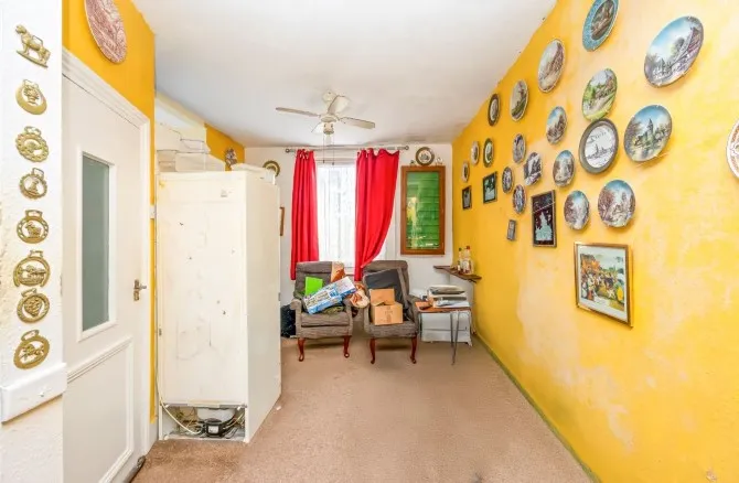 Property for Auction in Sussex & Hampshire - 4 Ewart Street, Brighton, East Sussex