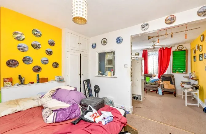 Property for Auction in Sussex & Hampshire - 4 Ewart Street, Brighton, East Sussex