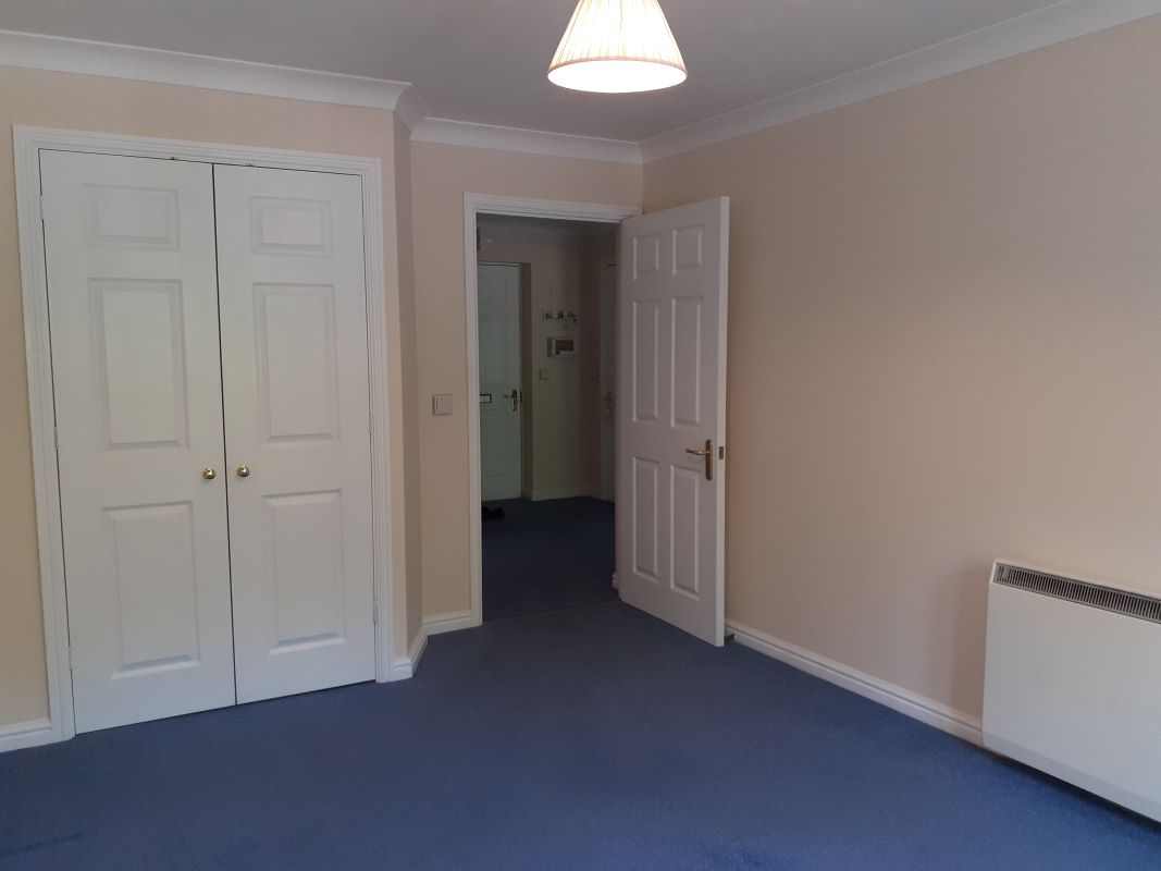 Byron Court, Stockbridge Road, Chichester, West Sussex, PO19 8ES - Online Auctions