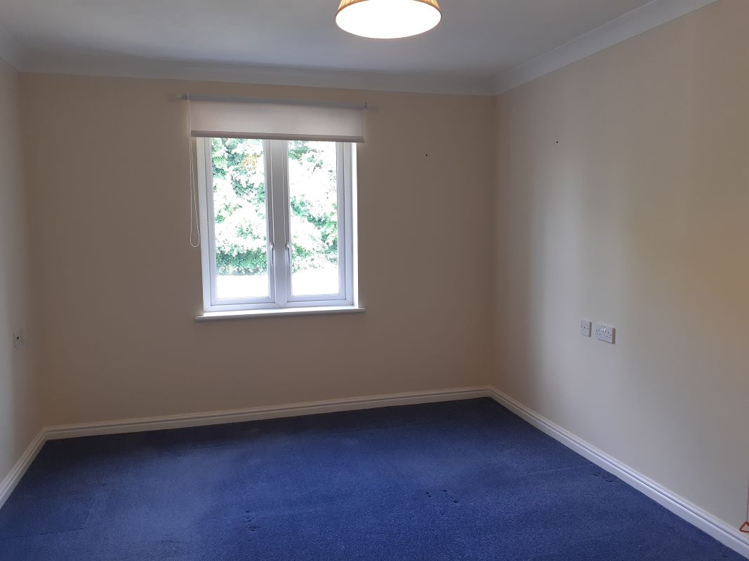 Byron Court, Stockbridge Road, Chichester, West Sussex, PO19 8ES - Online Auctions