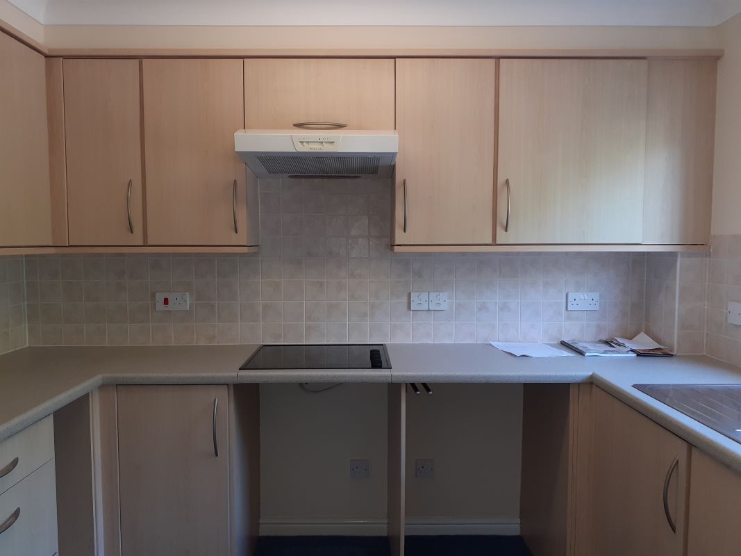 Byron Court, Stockbridge Road, Chichester, West Sussex, PO19 8ES - Online Auctions