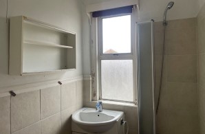 Property for Auction in Sussex & Hampshire - Flat 10 Mill House, 7-8 Marine Drive West, Bognor Regis, West Sussex