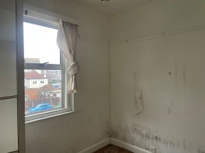Property for Auction in Sussex & Hampshire - Flat 10 Mill House, 7-8 Marine Drive West, Bognor Regis, West Sussex