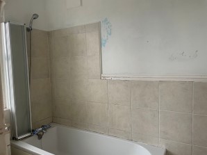 Property for Auction in Sussex & Hampshire - Flat 10 Mill House, 7-8 Marine Drive West, Bognor Regis, West Sussex