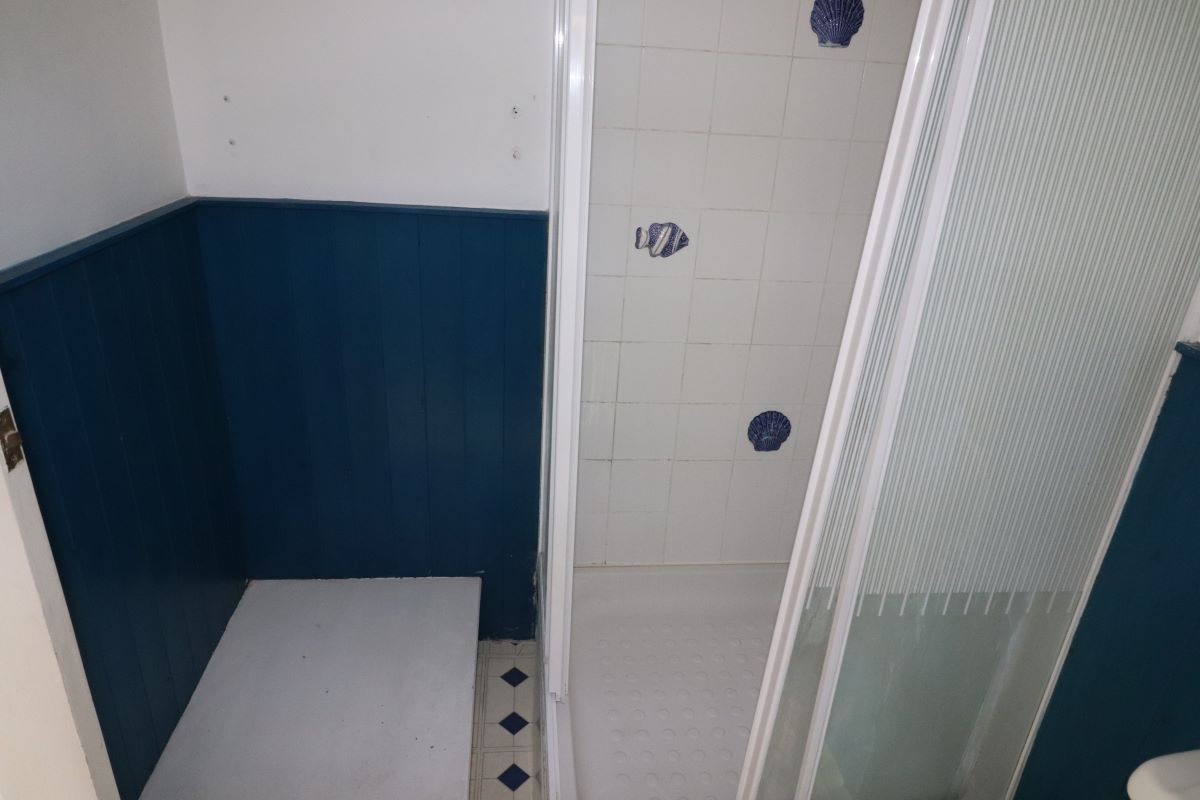 Ground Floor Flat, Tipner Road, Portsmouth, PO2 8QP - Online Auctions