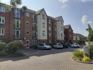 Property for Auction in Sussex & Hampshire - 21 Byron Court, Chichester, West Sussex