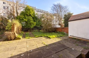 Property for Auction in Sussex & Hampshire - 10 York Avenue, Hove, East Sussex