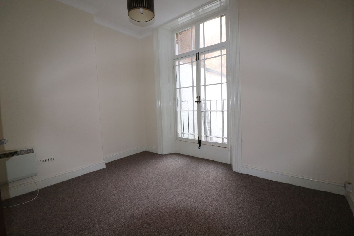 Flat 1a, Eversfield Place, St Leonards-on-Sea, TN37 6BY - Online Auctions