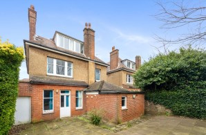 Property for Auction in Sussex & Hampshire - 8 Windlesham Road, Brighton, East Sussex