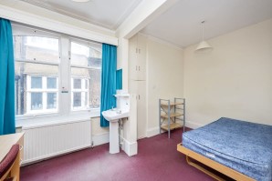 Property for Auction in Sussex & Hampshire - 8 Windlesham Road, Brighton, East Sussex