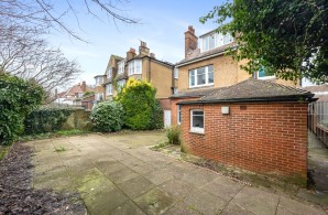 Property for Auction in Sussex & Hampshire - 8 Windlesham Road, Brighton, East Sussex