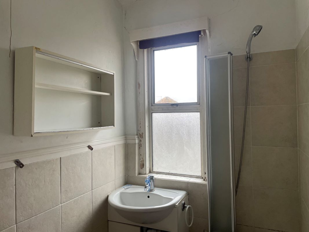Mill House, Marine Drive West, Bognor Regis, West Sussex, PO21 2QA - Online Auctions