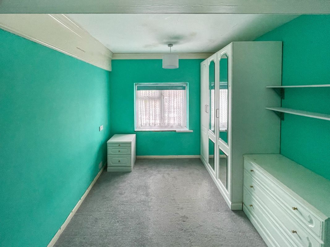 Wroxall House, High Street, Wroxall, Ventnor, Isle Of Wight, PO38 3BH - Online Auctions