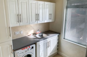 Property for Auction in Sussex & Hampshire - First Floor Flat, 19 Brighton Road, Newhaven, East Sussex