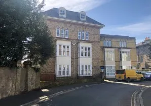 Property for Auction in Sussex & Hampshire - Flat 13 Mary Bell Court, 13 Simeon Street, Ryde, Isle Of Wight