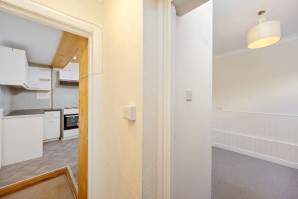 Property for Auction in Sussex & Hampshire - Flat 26 West Mansions, 18 Heene Terrace, Worthing, West Sussex