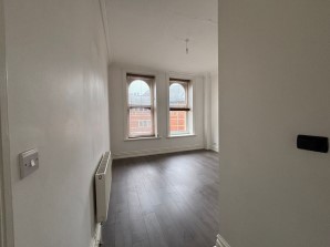 Property for Auction in Sussex & Hampshire - Apartment 13 Charter House, Lord Montgomery Way, Portsmouth, Hampshire