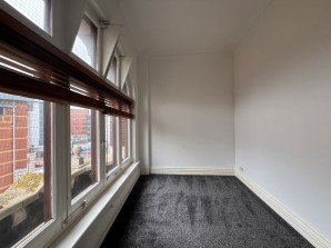 Property for Auction in Sussex & Hampshire - Apartment 13 Charter House, Lord Montgomery Way, Portsmouth, Hampshire