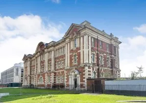 Property for Auction in Sussex & Hampshire - Flat 8 Admiralty House, 4 Platform Road, Southampton